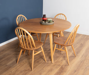 Retro Blonde Ercol Round Windsor Dining Table & Four Model 370 Windsor Kitchen Dining Chairs