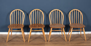 Retro Blonde Ercol Round Windsor Dining Table & Four Model 370 Windsor Kitchen Dining Chairs