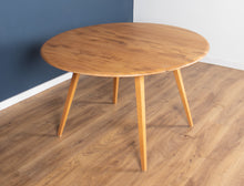 Load image into Gallery viewer, Retro Blonde Ercol Round Windsor Dining Table &amp; Four Model 370 Windsor Kitchen Dining Chairs