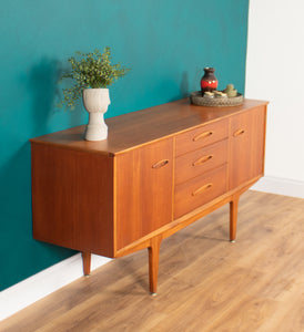 Retro Teak 1960s Medium Jentique Mid Century Sideboard