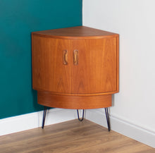 Load image into Gallery viewer, Retro Teak 1960s G Plan Fresco Corner Unit Bar Drinks Cabinet On Hairpin Legs