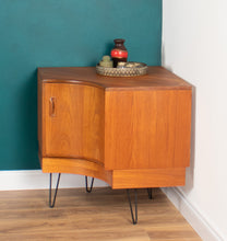 Load image into Gallery viewer, Retro Teak 1960s G Plan Fresco Corner Unit Bar Drinks Cabinet On Hairpin Legs