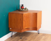 Load image into Gallery viewer, Retro Teak 1960s G Plan Fresco Corner Unit Bar Drinks Cabinet On Hairpin Legs