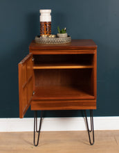 Load image into Gallery viewer, Retro Teak 1960s Nathan Squares Lamp Table Side Table Hairpin Legs