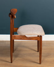 Load image into Gallery viewer, Retro Teak 1960s Extending Dining Table &amp; Six 6 Chairs By LB Kofod Larsen