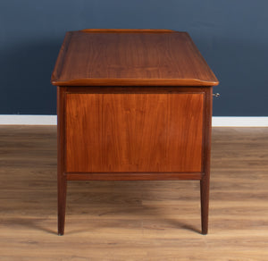 Retro Teak Desk by Svend Aage Madsen for HP Hansen, Made In Denmark, 1960s